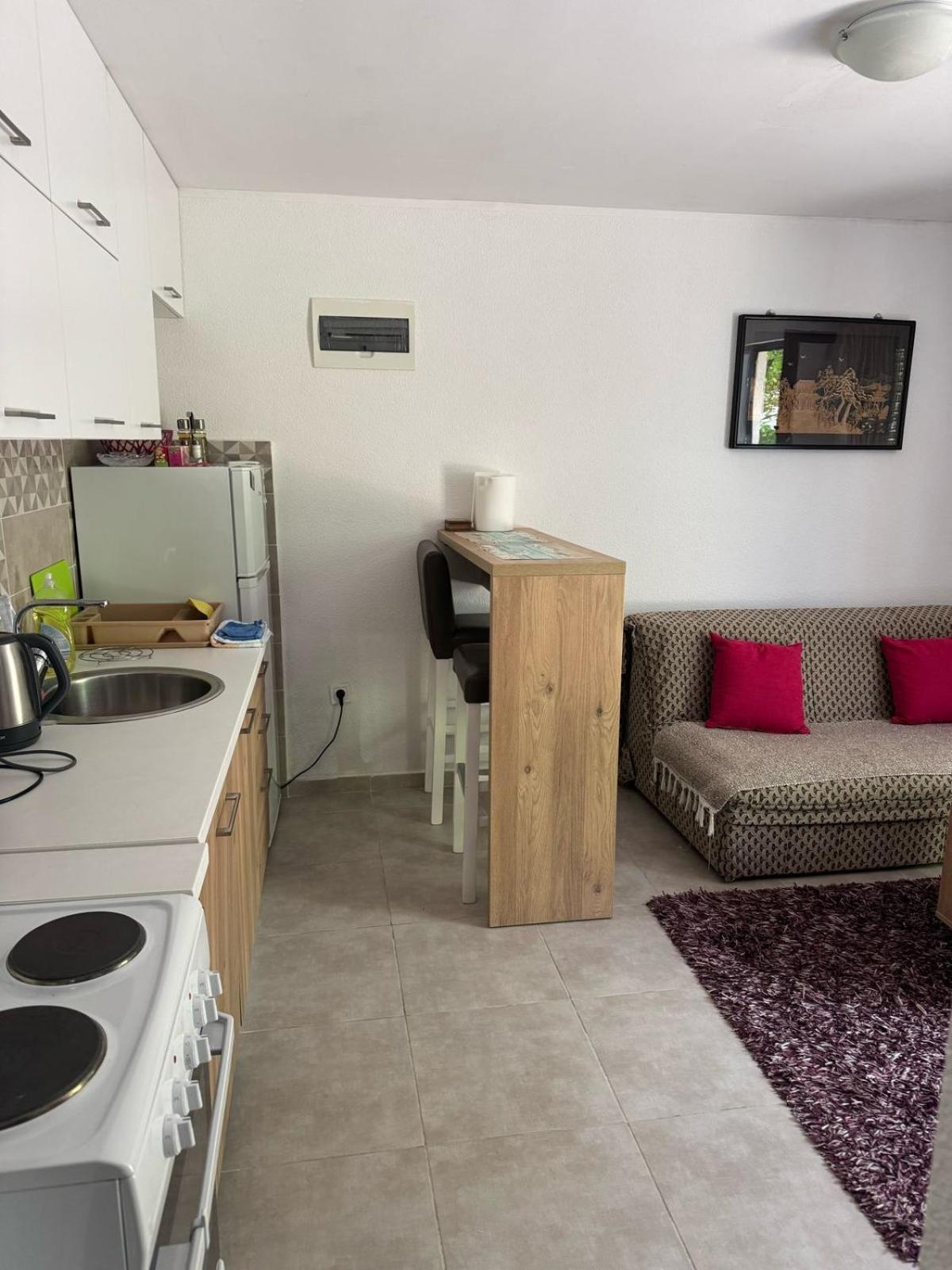 Midpoint Apartment Kotor Ngoại thất bức ảnh