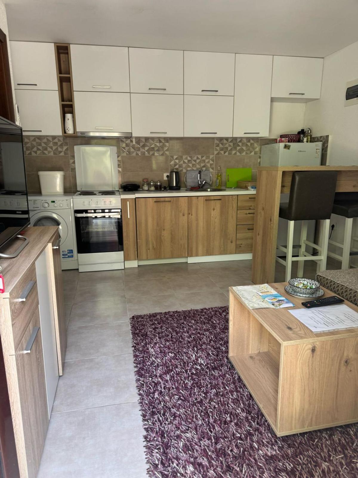 Midpoint Apartment Kotor Ngoại thất bức ảnh